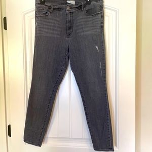 Lou Grey size 31 grey faded denim EUC